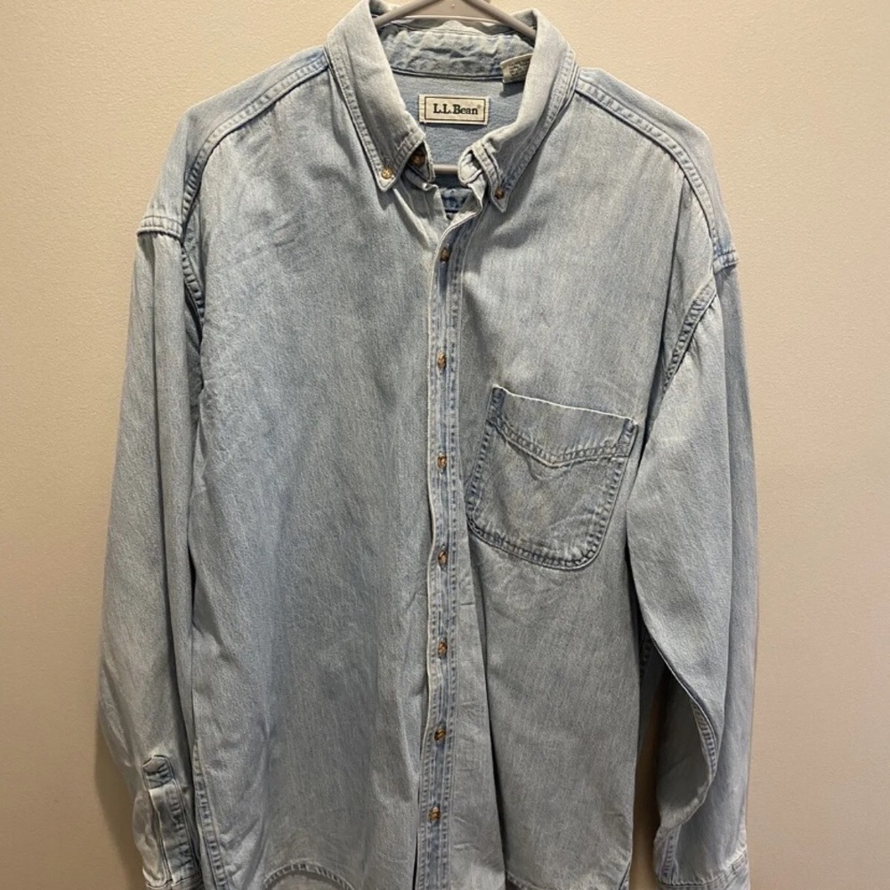 Vintage 90s LL Bean Blue Denim Button Down Long Sleeve Shirt Mens Large Tall